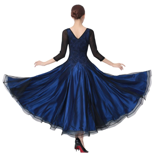 Костюм, кружевное платье, коллекция 2023