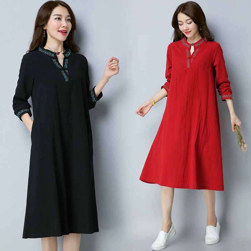 Phụ nữ mùa thu năm 2021 cộng với kích thước retro thêu ren dài tay vải cotton và vải lanh váy văn học lỏng lẻo và mỏng áo choàng váy dài vải lanh - Váy dài