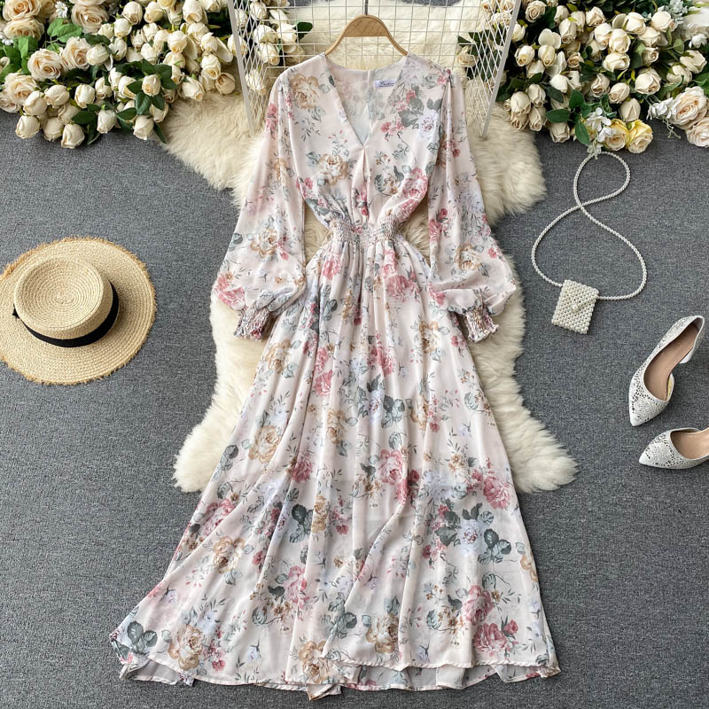 WhiteSeaside holiday Dress temperament Goddess clothes new pattern Hollow out Bareback Self cultivation have more cash than can be accounted for Broken flower Maxi dress tide