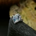 Nhẫn nữ retro pha lê Châu Âu và Mỹ trang sức thời trang ba bộ kim cương hình tam giác kim cương nhẫn nhẫn