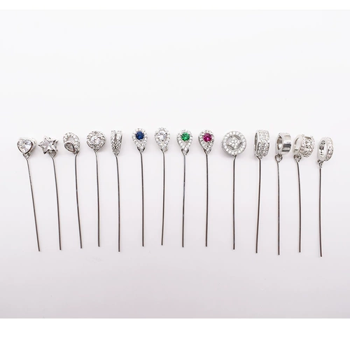 925 Половина серебряных тонких иголок Претает диагональное отверстие для головы влево и правое отверстия Подвесная пряжка Di