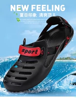 Giày lỗ nam mùa hè thanh niên mới học sinh đi biển một đôi chân mang dép không trơn trượt cho nam giày sandal nam
