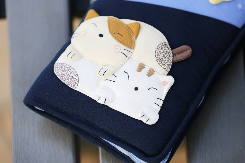 Nhật Bản KINECAT mèo Kiro chính hãng mèo ESQ Kara mèo Nhật Bản vải cotton hộ chiếu gói thẻ ID ví da đựng giấy tờ xe ô tô