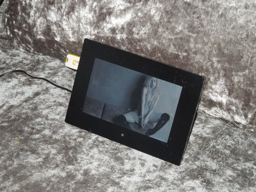 HD 7 -INCH 800*480 USB SD Электронная цифровая фотомамма широкая рамка