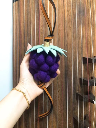 Используется в Loewe Boutik