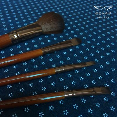 taobao agent BJD OB11 Strange Gao Salon Makeup Makeup Makeup Makeup Makeup Makeup Make Makeup Make Makeup Four -piece Eye Shadow Blush Brush