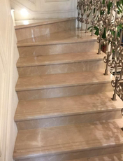 Натуральный мрамор 成都天然大理石石材莎安娜米黄线条飘窗电视墙梯步走边线地面墙面