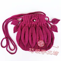 Красный ремешок для сумки