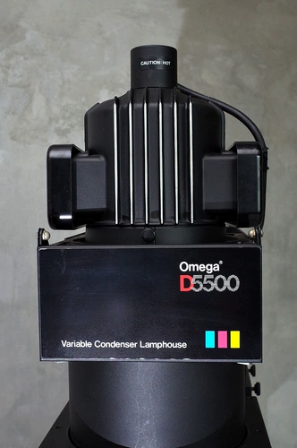 American Omega D5500 большой черно -белая концентрация большая машина 4x5 увеличительная машина темная комната принадлежности