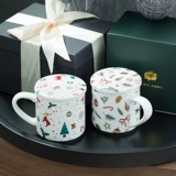 Cybil Christmas Cup Cup Cup с кепкой с ложкой керамической чашки маленькая мощность чашка детской чашки с водной чашкой