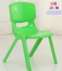 Зеленое кресло с толстым светом