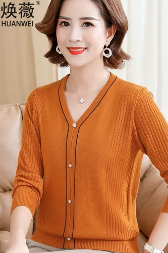 Осенний лонгслив для матери, тонкий базовый приятный телу свитер, в западном стиле, для среднего возраста