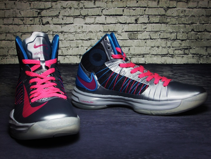 壹熔nike hyperdunk 2012  hd2012 可放芯片 篮球节 稀少配色