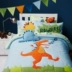 QQ phim hoạt hình khủng long giường bông chăn gối lanh ba mảnh nhà phòng trẻ em bộ bộ trẻ em - Bộ đồ giường trẻ em Bộ đồ giường trẻ em