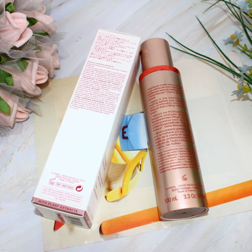 Clarins, разглаживающая подтягивающая увлажняющая эссенция для лица, 100 мл