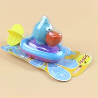 Bé tắm đồ chơi nước clockwork dòng kéo chim cánh cụt nổi thuyền động vật hồ bơi đồ chơi tắm bể bơi phao intex