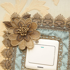 Декор для выключателя 新开关贴单开86型开关套全金线蕾丝刺绣欧式开关插座保护套装饰贴