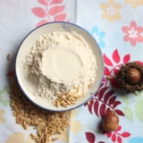 Чистое сырая овсяная камея 500G Фермерский дом теперь измельчается без добавления порошка маски, пудры смешанного зерна, грубого зернового порошка, овсяной муки