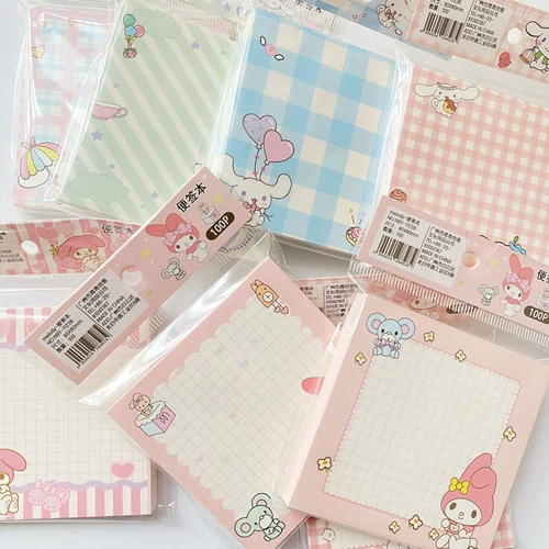 Собака с большим ухом Мелити подписала кузен в форме мультипликации и симпатичный пост.