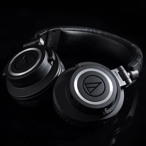 Audio Technica/Iron Triangle ATH-M50X Профессиональная головка устройства.