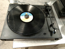 Виниловый проигрыватель kenwood建伍 kd-47f 黑胶唱机