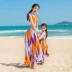 Wei Wei 2018 new cha mẹ và con bãi biển váy mẹ và con gái ăn mặc lỏng chất béo MM kích thước lớn voan bên bờ biển kỳ nghỉ ăn mặc váy caro dài Váy dài