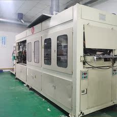 Литьевая машина 二手塑料真空热成型机塑料盒吸塑机全自动