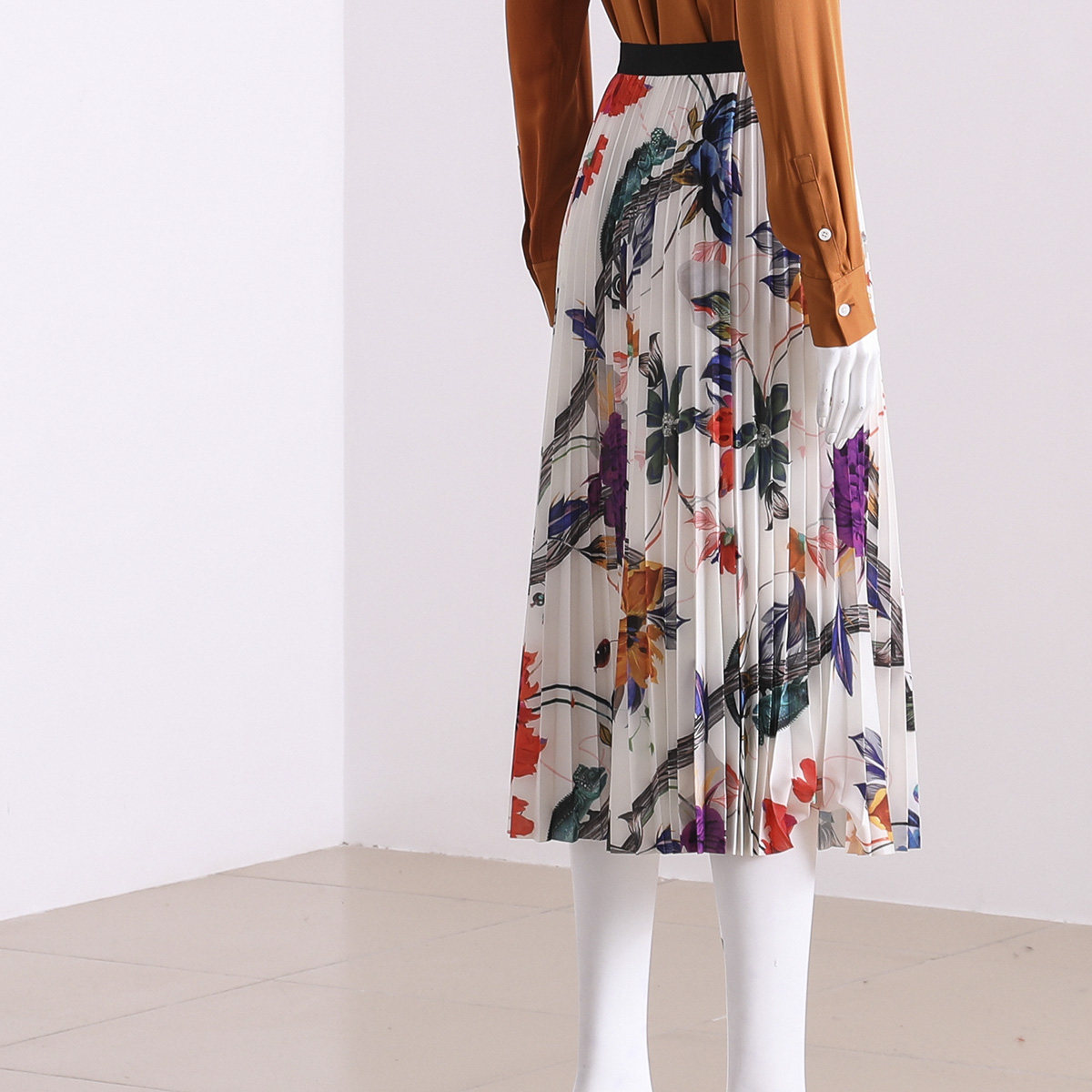 lady home ● british fashion ● spring new printed pleated skirt