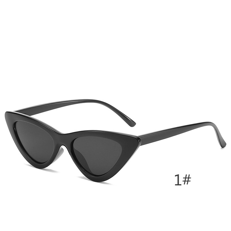 1 ᦇ & Black Frame Grey Film (Model)Europe and America Retro triangle cat eye Sunglasses female Korean version tide ins disco dancing hottie Sun glasses Internet celebrity Street shot Hip hop