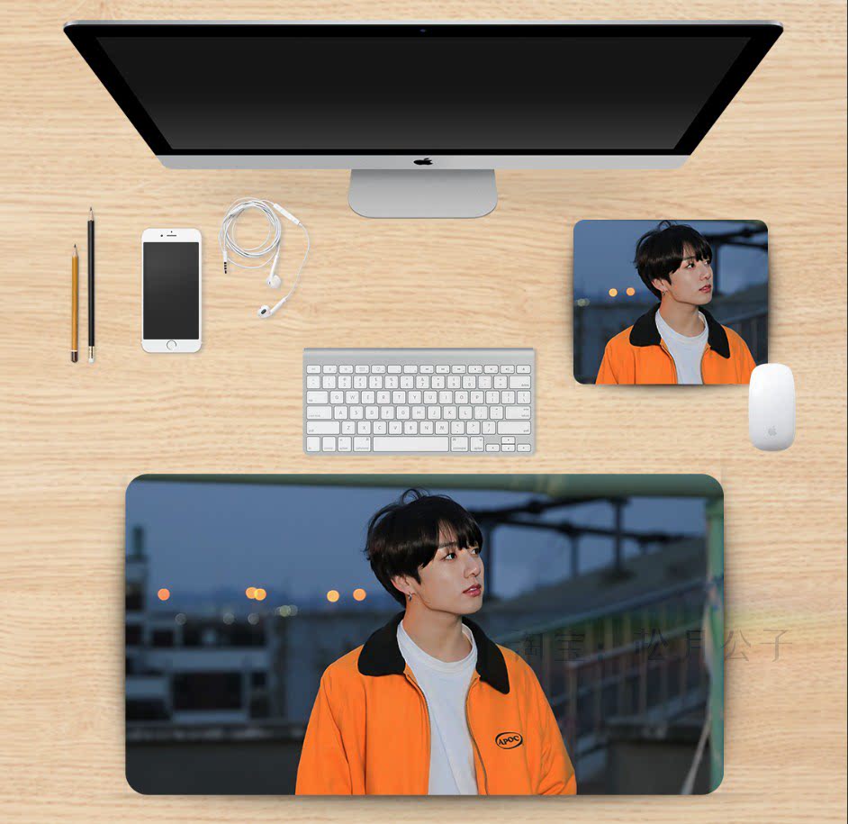BTS Bulletproof Youth Tuan Tian Yiguo Shop Cushion Mouse Guts Super Large Desk Case Custom Customized Keyboard Jungkook