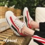 2018 mùa hè màu sắc mới phù hợp với sọc giày thể thao nam thở low-top giày Hàn Quốc phiên bản của xu hướng giày của nam giới giày sneaker nam trắng