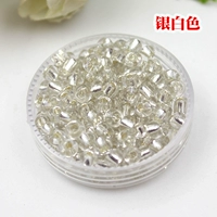 Серебро-белое 450г, около 6500 штук.