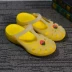 Mùa Hè Nữ Croc Giày Sandal Giày Đi Biển Sinh Viên Bệnh Viện Y Tá Giày Nhóm Mua Đế Dày Size Lớn 40-41 Size Nhỏ 33-34 dép quai hậu bánh mì dép quai hậu 3 quai 