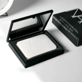Nars, прозрачная пудра, компактная база под макияж, контроль жирного блеска, 10г, 16г