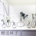 Ins mẫu nổ hoa khô hoa nhân tạo lọ nhỏ tươi đơn giản sáng tạo màu đen rèn sắt trang trí phòng khách trang trí phòng khách - Vase / Bồn hoa & Kệ Vase / Bồn hoa & Kệ