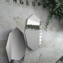 Nhà thiết kế Gương Bắc Âu Gương dài đầy đủ Sáng tạo Hình dạng tùy chỉnh Gương treo tường Không có viền HD Gương - Gương gương phòng ngủ