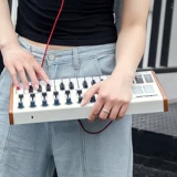 Портативная клавиатура, синтезированные ударные инструменты