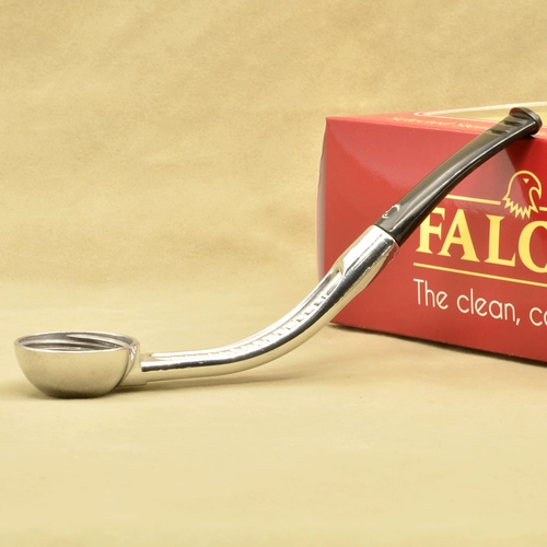 Импортированный британский орл Сокол табачный табак старые боевые боевые аксессуары старого боевого боевого боя