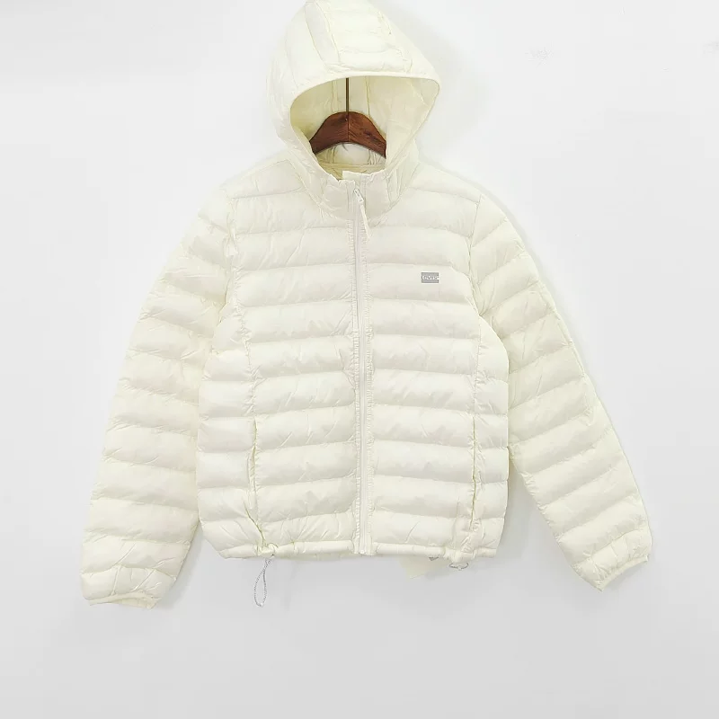 Женская черно-белая тонкая хлопковая куртка с капюшоном Levis 26858-0002/0003