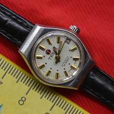 Винтажные наручные часы 瑞士产tenri/天马全自动机械手表二手女表性能很好、走时很准！