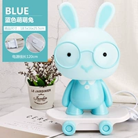 Симпатичный кролик синий