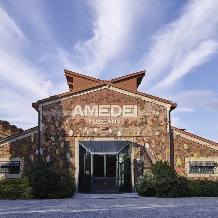 Итальянский AMEDEI PORCELANA70% темный шоколадCriollo редок и ограничен до 20,000 штук