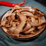 350 г бамбуковых съемков 350G - жареные бамбуковые побеги, мокрые бамбуковые съемки мешков для домашних специализированных продуктов фермеров без необходимости впитывать, натуральные бесплатные сушеные бамбуковые побеги
