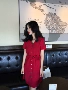 Dora Chaoren Hall Hồng Kông hương vị retro tính khí sang trọng ngắn tay đầm đỏ đơn ngực ren-up váy nữ mùa hè 	váy nhung xếp ly eo