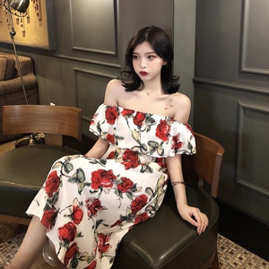 Dora Chaoren Hall Hồng Kông hương vị retro chic strapless từ cổ áo hoa váy kỳ nghỉ gió váy dài