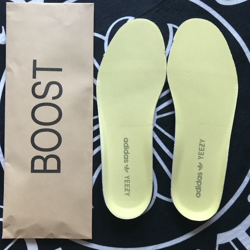 Dinghuang / Yellow Zebra / Dirty YellowAdaptation Coconut 350 V2 Original Insoles comfortable YEEZY babysbreath white ice cream Black angel Asia Europe limit