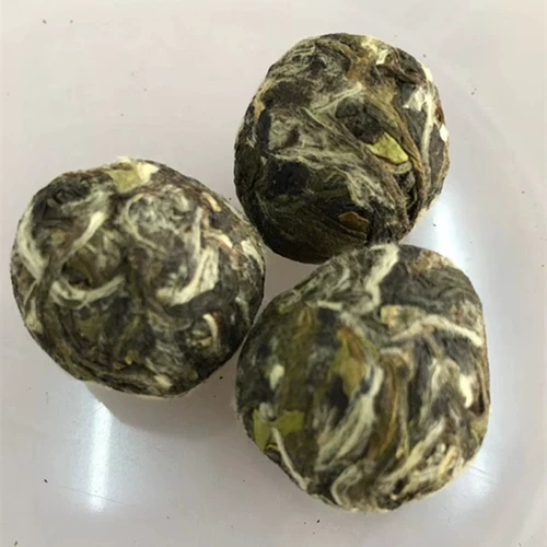Фудин Байча, чай «Горное облако», белый чай, Лао Байча, 2015 года