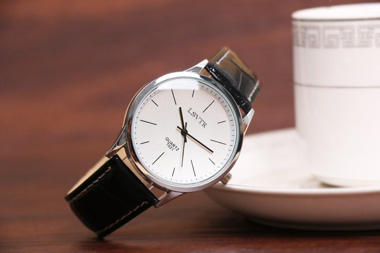 lsvtr男士经典商务真皮带石英表 男款大表盘时尚防水情侣男手表