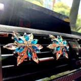 Алмазной кристаллический автомобиль парфюмерный автомобиль ароматный сомелье посещение розетки