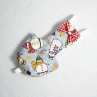 Снеговик регулирует ремни плеча